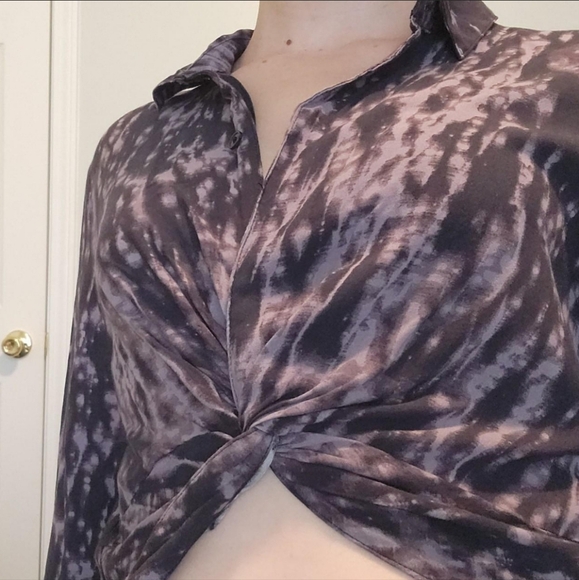 Cute Purple and Black Tie Dye Blouse - Picture 4 of 4